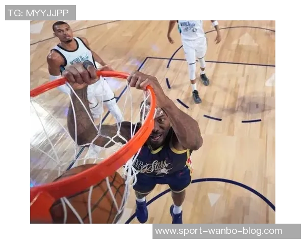 伦纳德今日比赛穿上个人第五代签名鞋NBKawhiV展现全新战靴风采 伦纳德今日比赛穿上个人第五代签名鞋NBKawhiV展现全新战靴风采